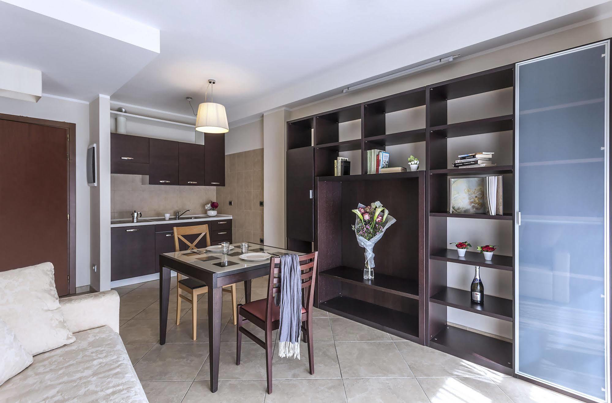 Aparthotel Anghel Siena Luaran gambar