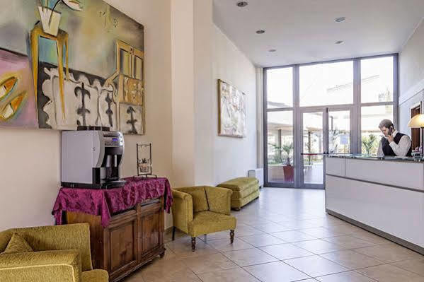 Aparthotel Anghel Siena Luaran gambar
