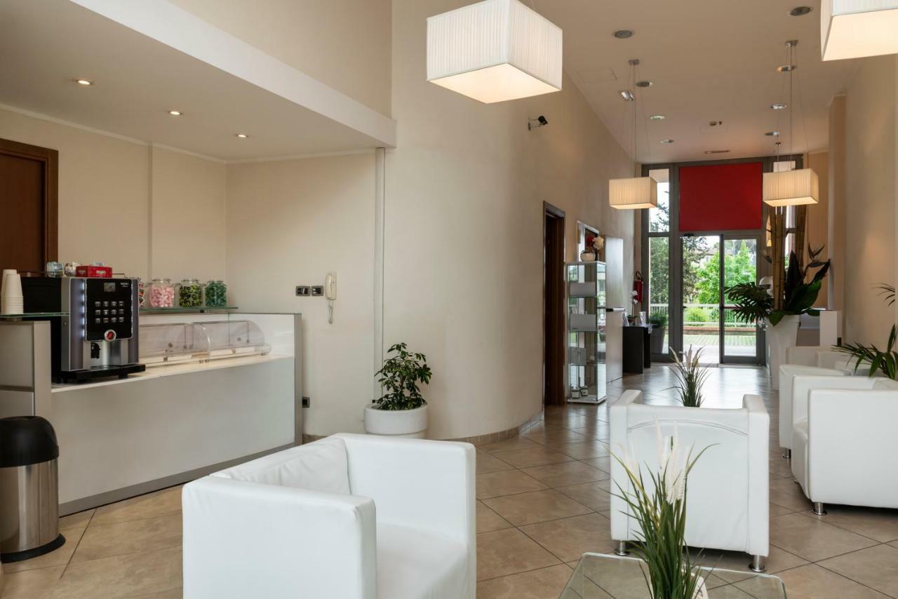 Aparthotel Anghel Siena Luaran gambar