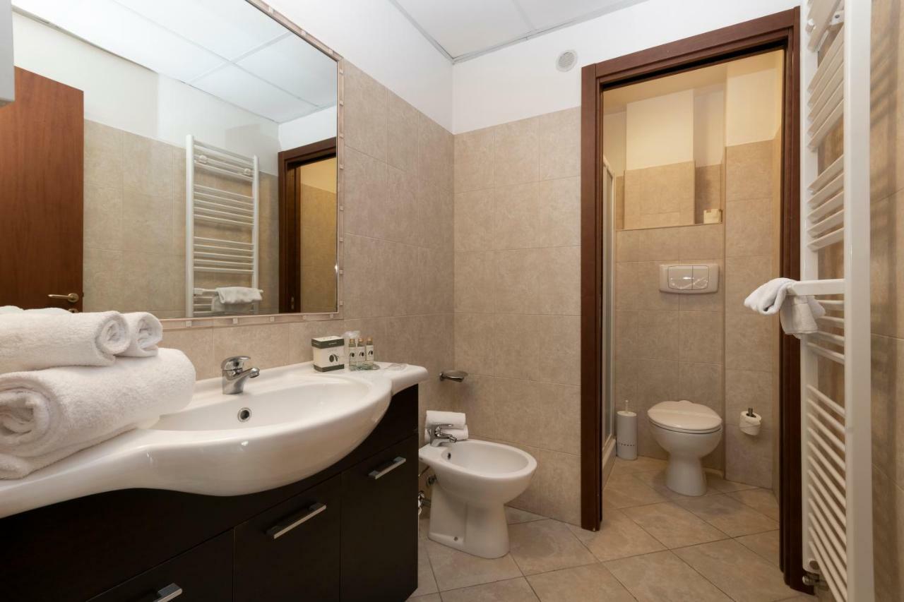 Aparthotel Anghel Siena Luaran gambar
